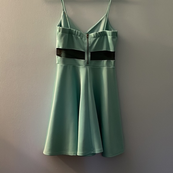 Summer dress - Picture 2 of 2